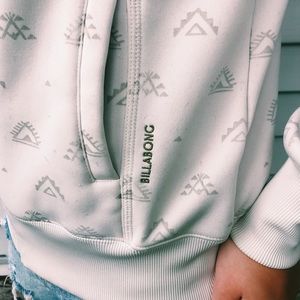 Billabong hoodie!!